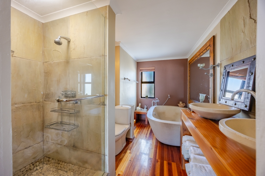 2 Bedroom Property for Sale in Lagoon Beach Western Cape